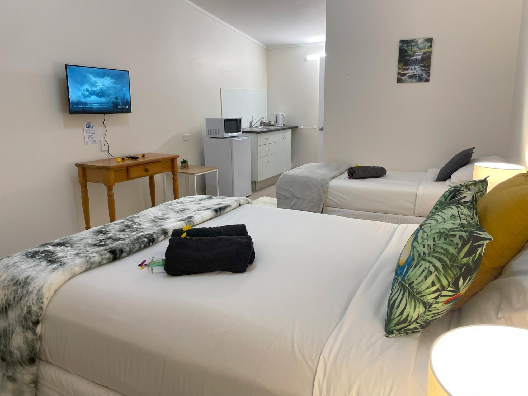 Tirau Motor Inn מראה חיצוני תמונה