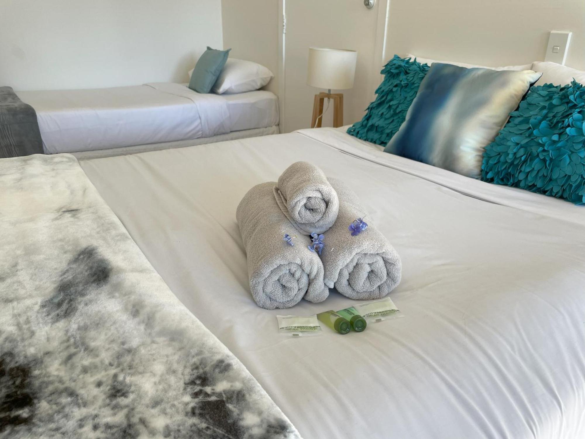 Tirau Motor Inn מראה חיצוני תמונה